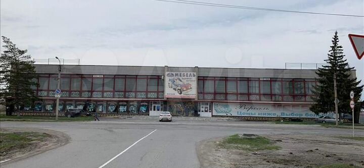 Торговая площадь, 1000 м²