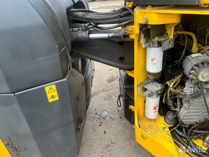 Дорожный каток Bomag BW 151 AD-4, 2011