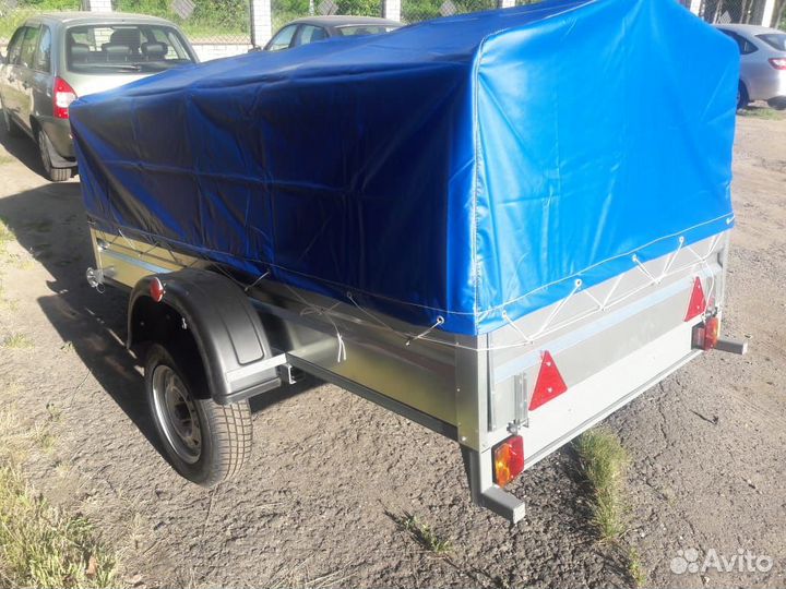 Прицеп на легковой автомобиль