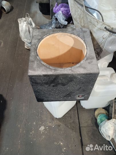 Короб для сабвуфера 12