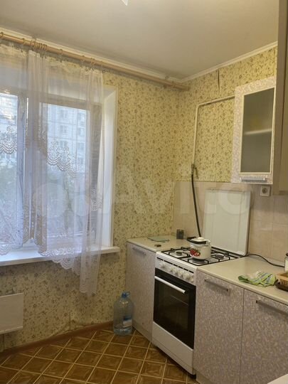 1-к. квартира, 32 м², 4/9 эт.