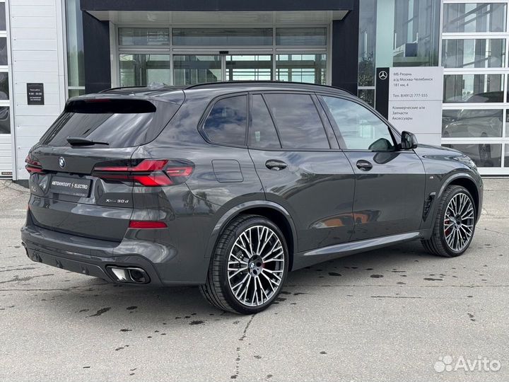 BMW X5 3.0 AT, 2024
