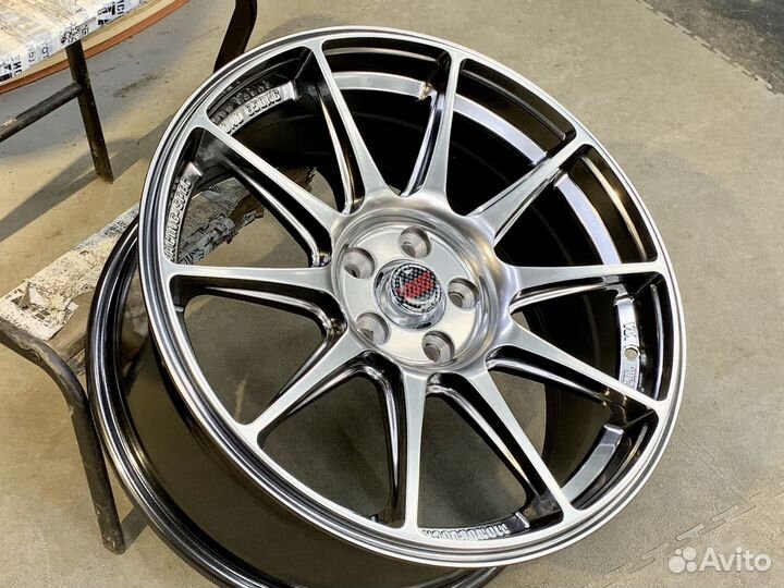 Диски Rays r17 5/100 VW Поло Skoda Рапид