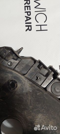 Крепление решетки радиатора Mazda CX-5 KB8A50717