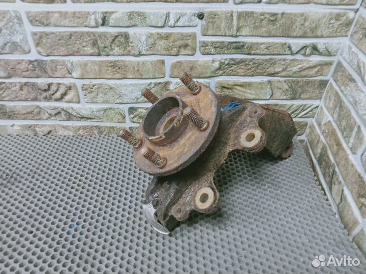 Кулак поворотный передний правый Ford Focus CB4