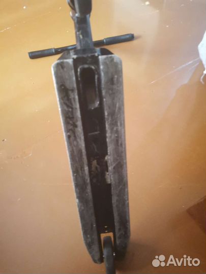 Трюковой самокат playshion б/у