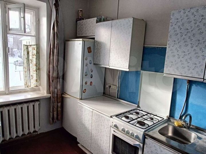 Комната 16 м² в 3-к., 2/2 эт.