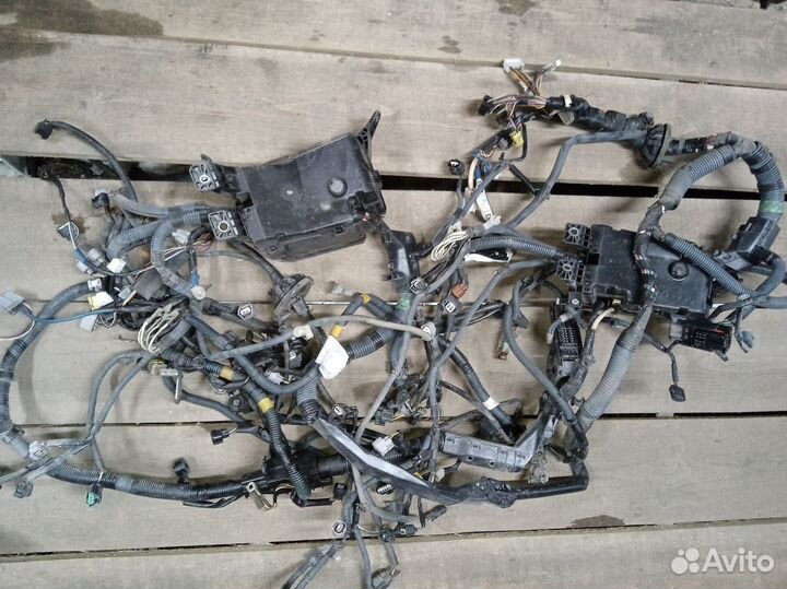 Toyota RAV4 (XA30) lll проводка (коса) подкапотная