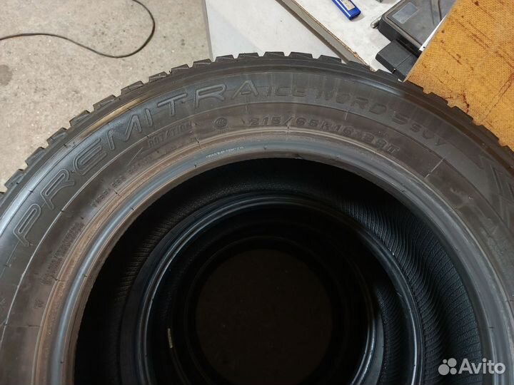 Maxxis Premitra Ice Nord NS5 (5 SUV) 215/65 R16 98T