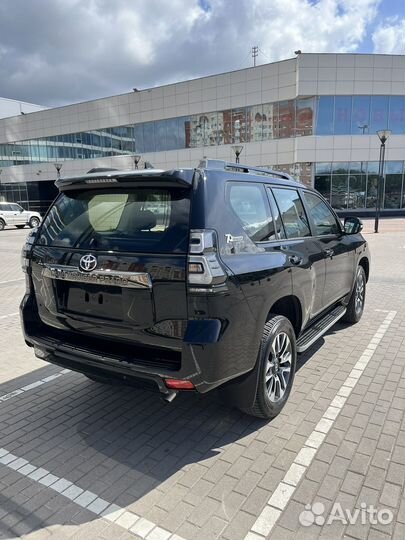 Toyota Land Cruiser Prado 2.8 AT, 2022, 15 км