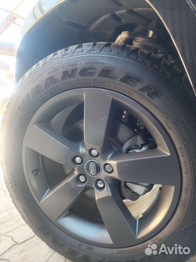 Land Rover Defender, 2022