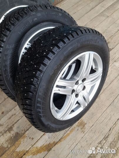 Nokian Tyres Hakkapeliitta 10p 185/65 R15