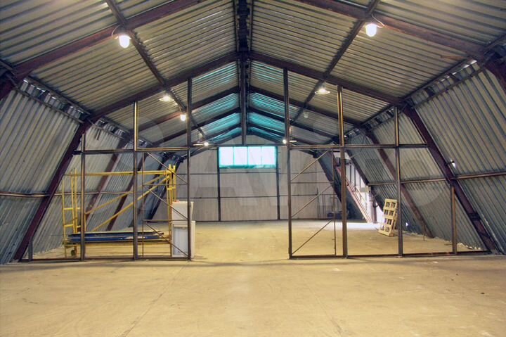 Склад, автосервис производство 257 м²