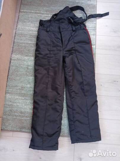 Женская форма полиции