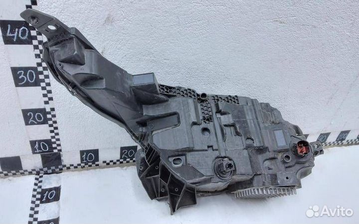 Фара левая Land Rover Range Rover Velar