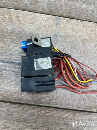 Блок предохранителей Renault Laguna 1 1.6 1999