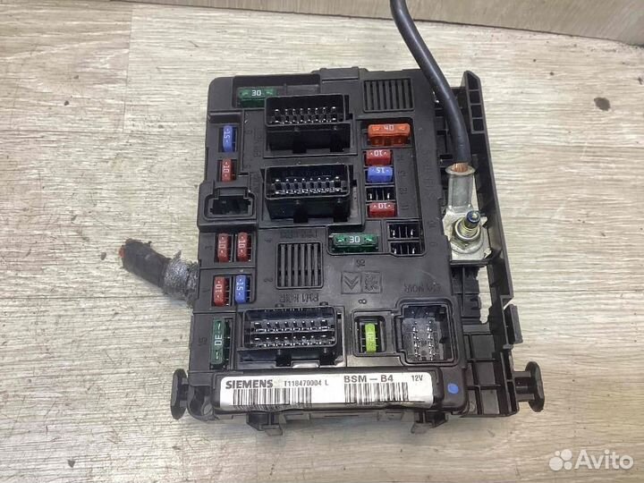 Блок предохранителей Citroen Xsara Picasso