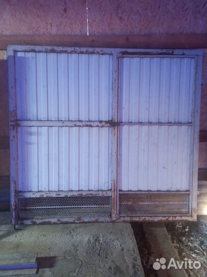 Ворота распашные с калиткой