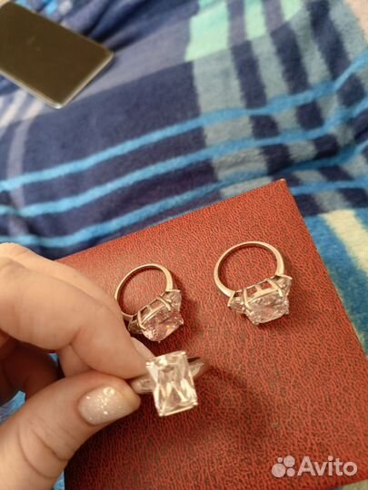 Продам серебряные кольца