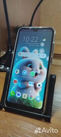 Телефон Honor 8a