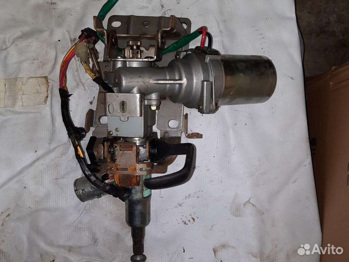 Рулевая колонка эур Renault Clio