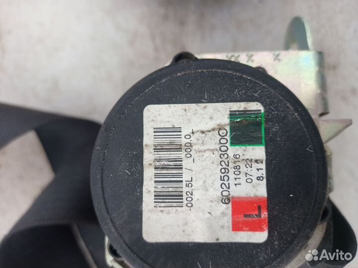 Ремень безопасности задний левый и пр Opel Zafira