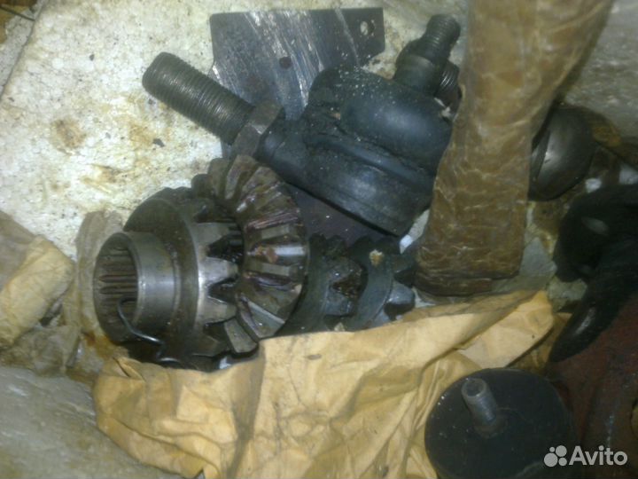 Запчасти на М-2140, М-412