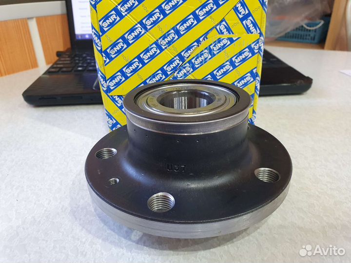 Ступица задняя Фольксваген Гольф, Джетта