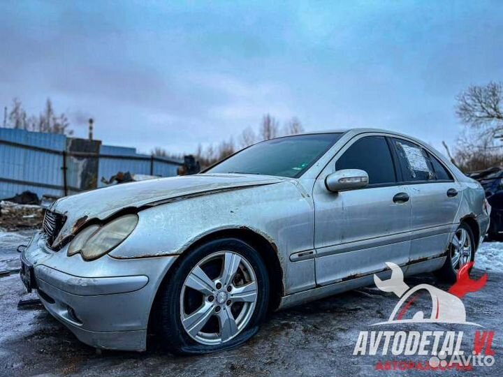 Авто на разбор Mercedes-Benz C180 седан 2000-2008