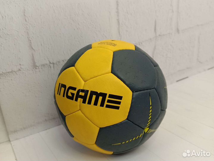 Гандбольный мяч