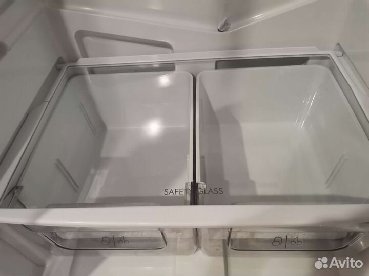 Холодильник hotpoint ariston бу