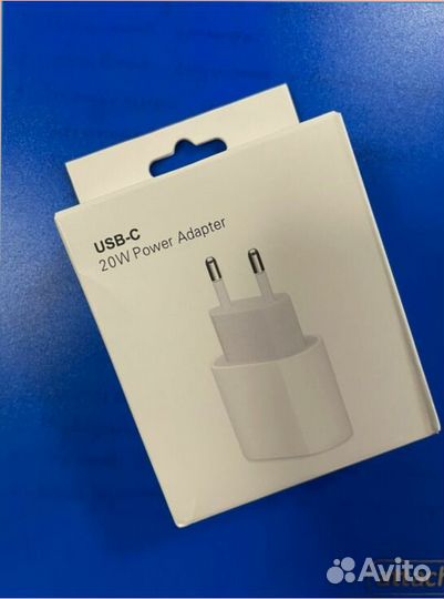 Зарядное устройство на iPhone 20w