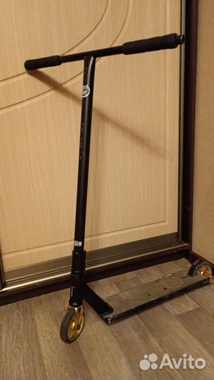 Трюковой самокат