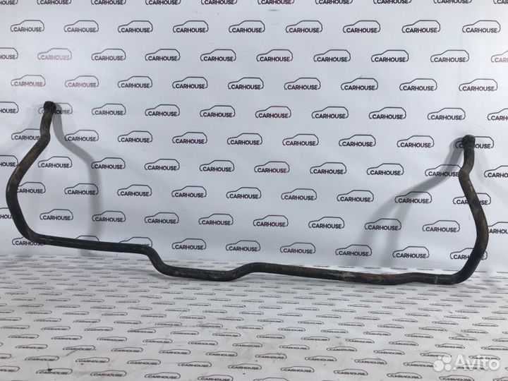 Стабилизатор задний Toyota Land Cruiser 100 4.2