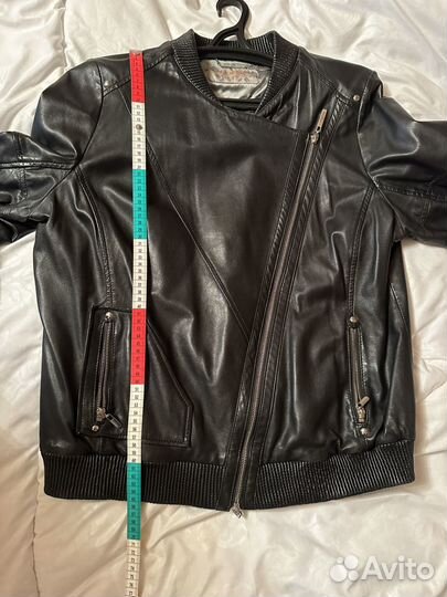 Куртка кожаная женская