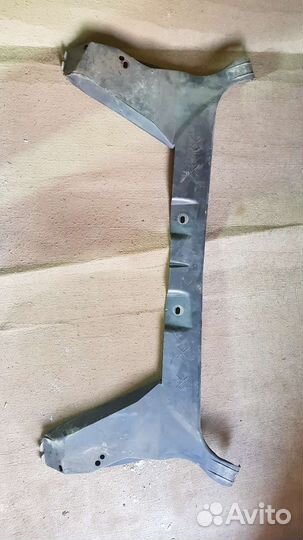 Пыльник задней балки