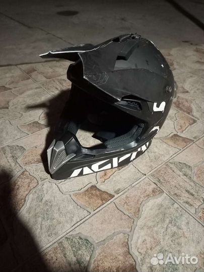 Мотошлем кроссовый