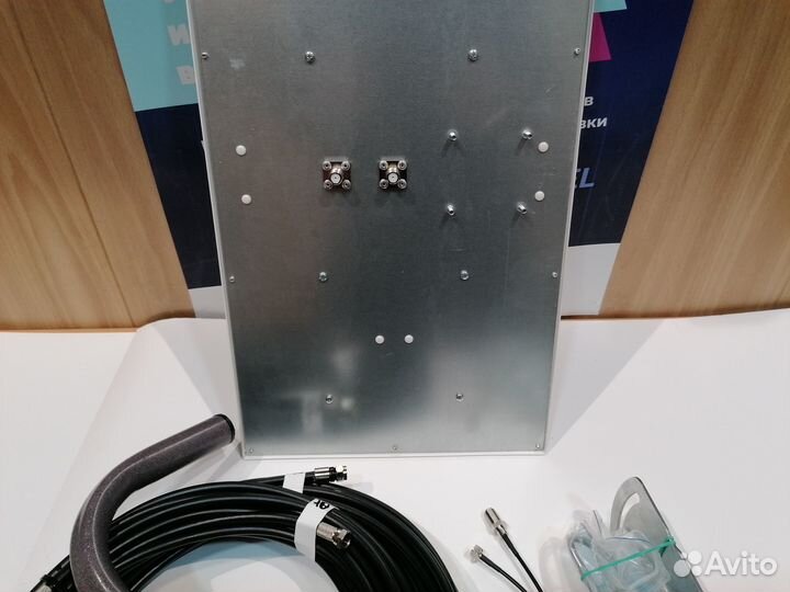 Антенный комп. KAA 18 дБ F для усил. 2G/3G/4G/wifi