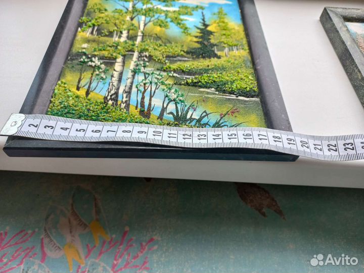 Картина из уральских самоцветов