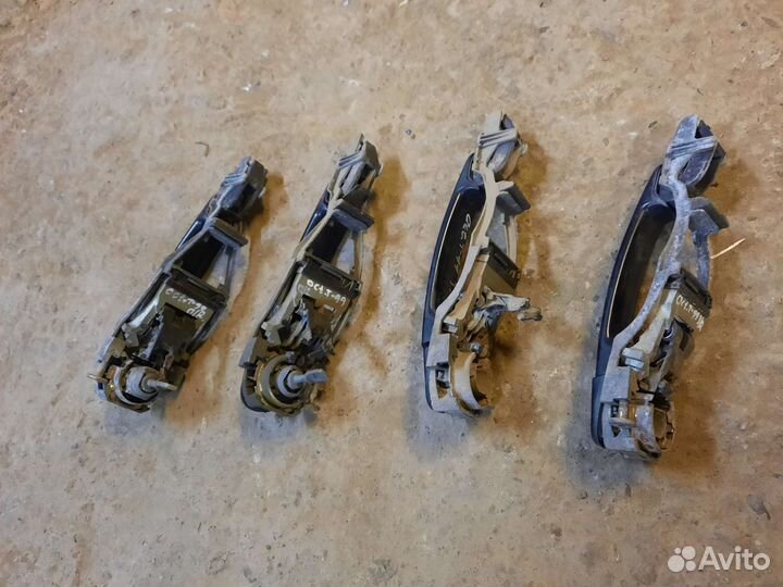 Ручки дверей задние Skoda Octavia Tour