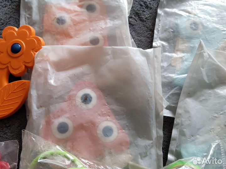 Крючки и штекер декоративные