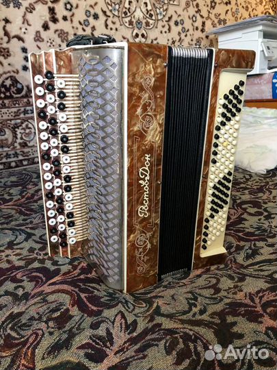 Продам баян 