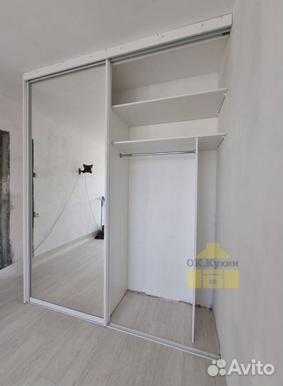 Шкаф в прихожую