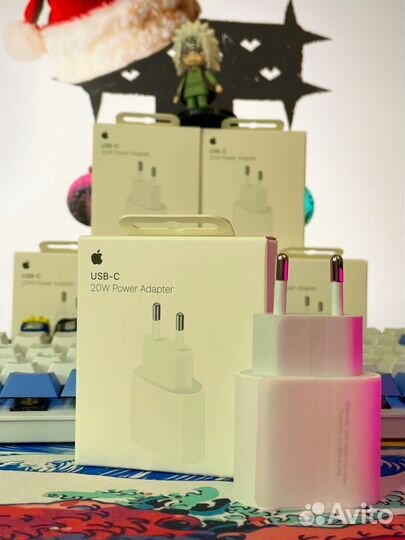 Оригинальный блок iPhone 20 w