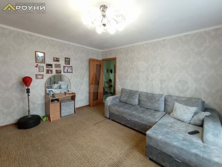 2-к. квартира, 52 м², 2/5 эт.