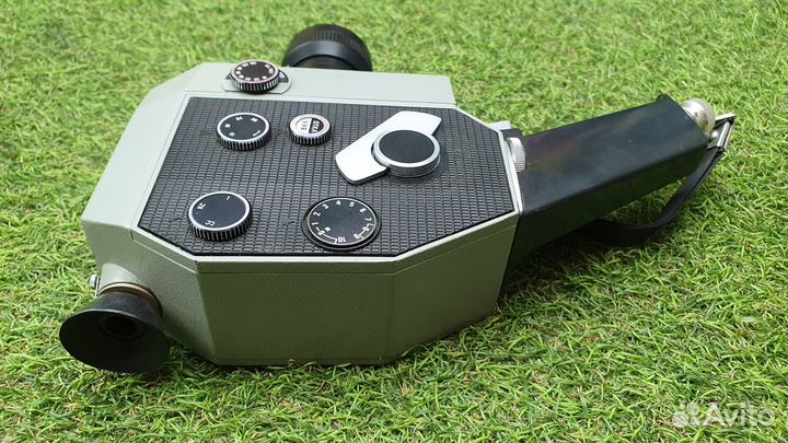 Кинокамера Кварц 2х8С-3 с объективом Meteor-8M