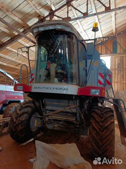 Комбайн Ростсельмаш Vector 410, 2008