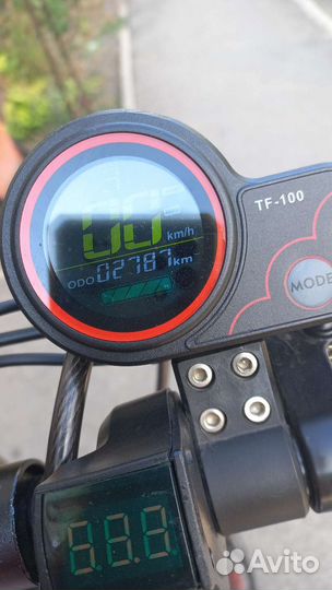 Самокат взрослый электрический бу