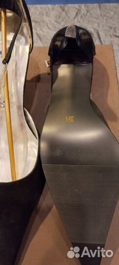 Туфли женские 39 размер черные