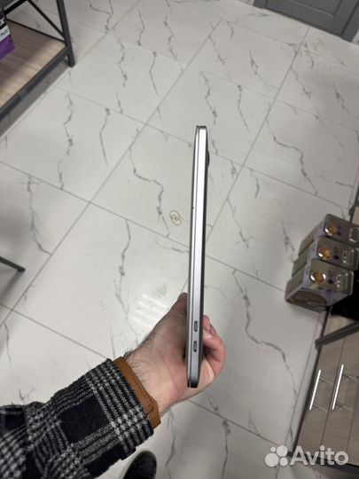 Macbook Pro 13 2019 Touch Bar